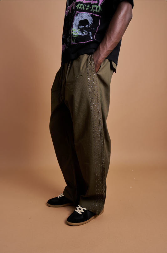 STUD PLEATED TROUSERS