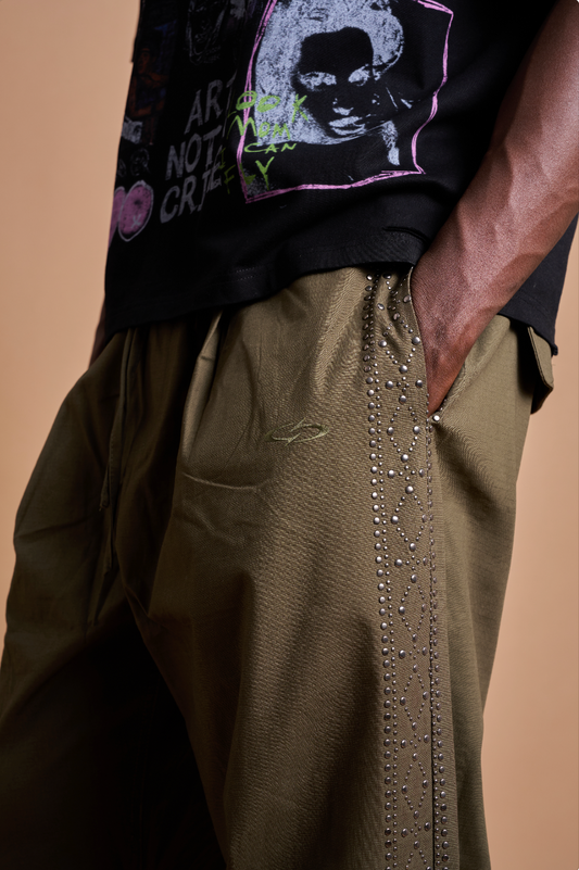 STUD PLEATED TROUSERS